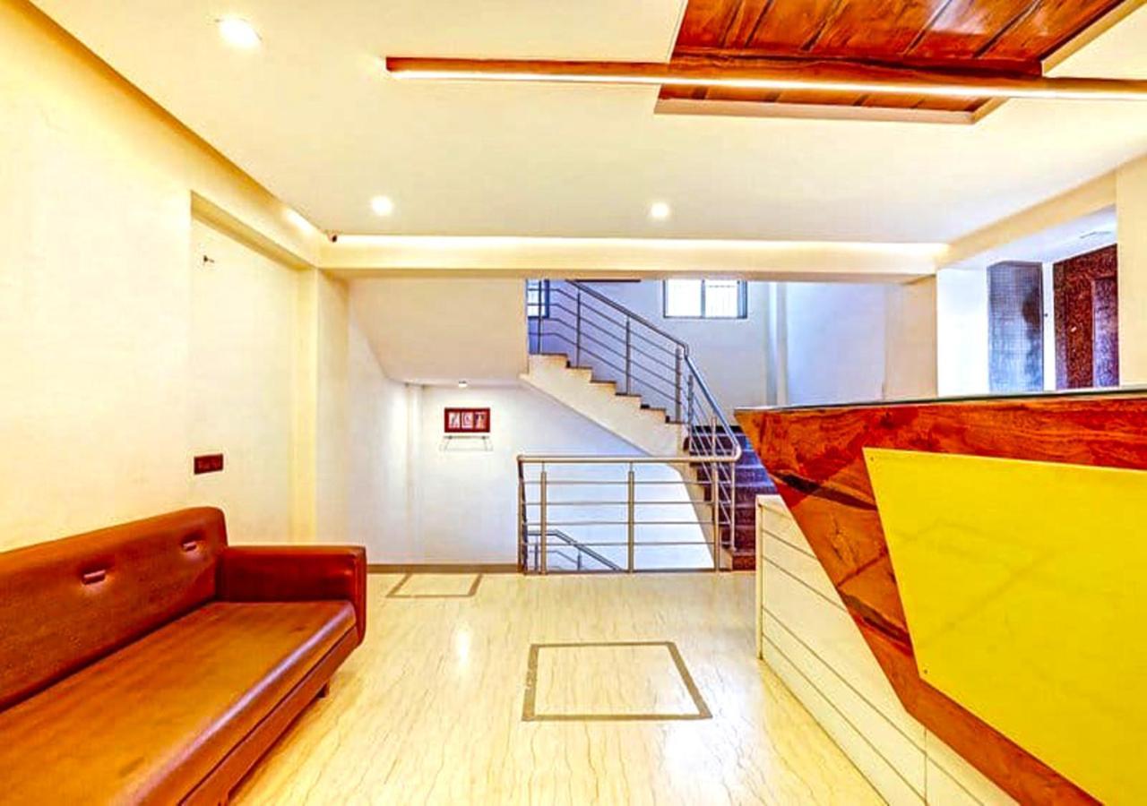 Hotel Deepali Executive Aurangabad  Exterior photo